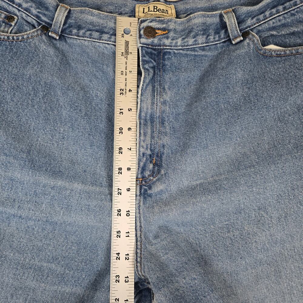 L.L. Bean Classic Fit Curvy Straight Leg Jeans Denim Womens 20R 0726 - Picture 4 of 9